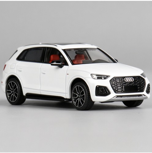Bianco audi q5l suv - 1/64,