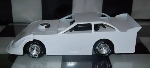 Bianco vuoto pull - bianco, 1/32