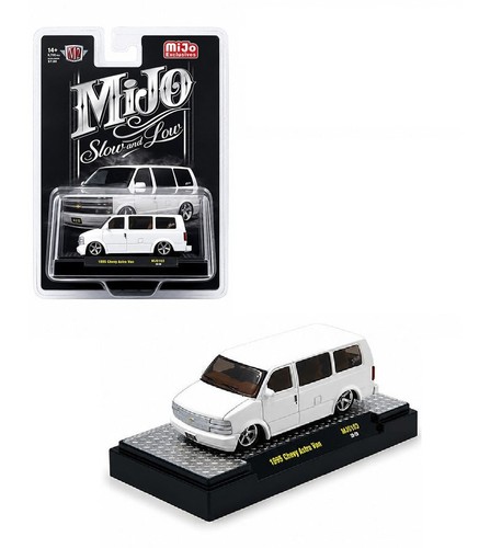 1995 chevrolet astro - 1/64,