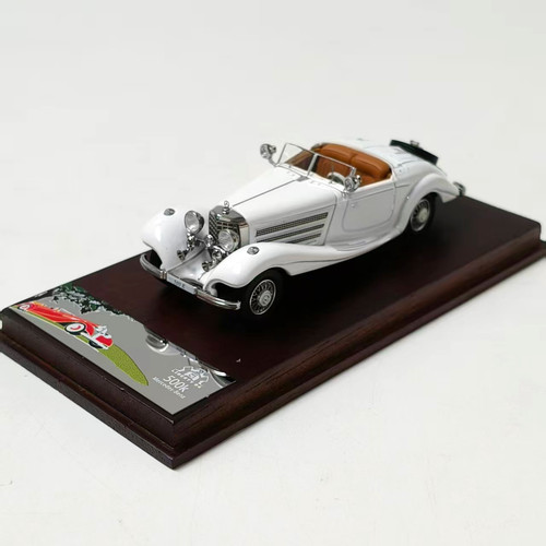 Modellino auto nuovo 500k - 1:64,