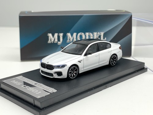 Modellino auto berlina lega - in,